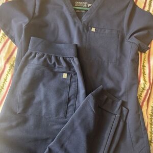 Fabletics Navy Scrub Set